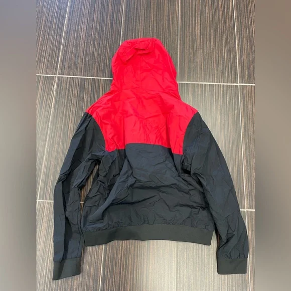 100 Thieves Black Red ZipUp Hoodie